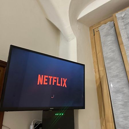 Flat In City Centre Tirano - 10 Minutes From Train Station 外观 照片